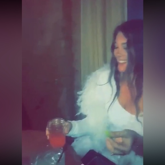 Bachelorette Girlies!!! - Picture 9 of 10